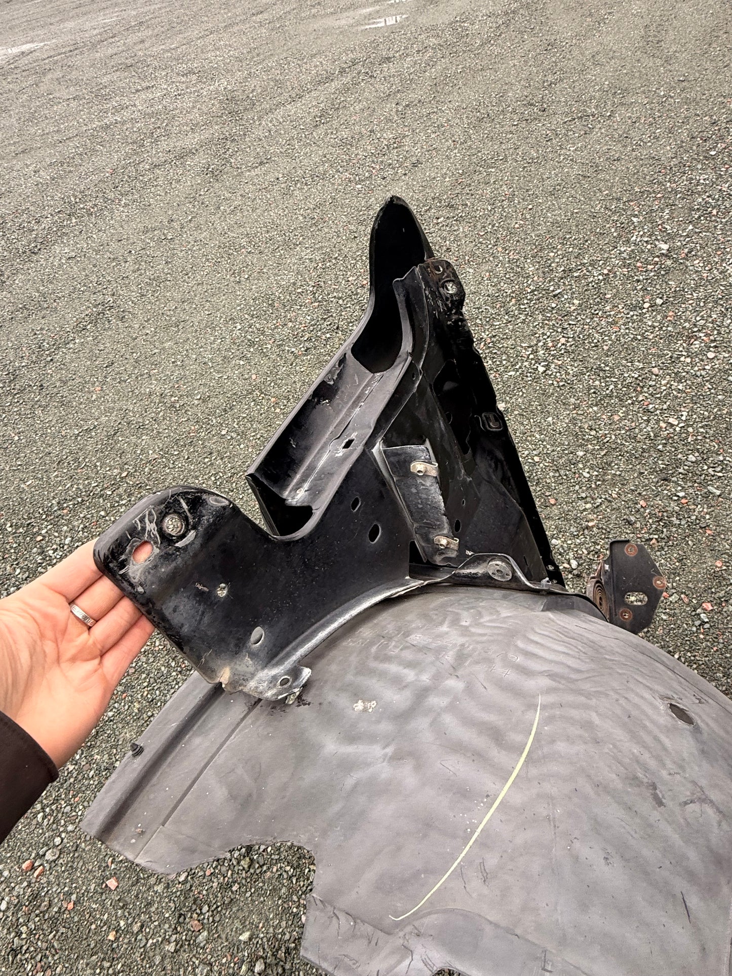 1999-2003 Chevrolet Silverado 1500 2500 3500 Passenger Side Fender