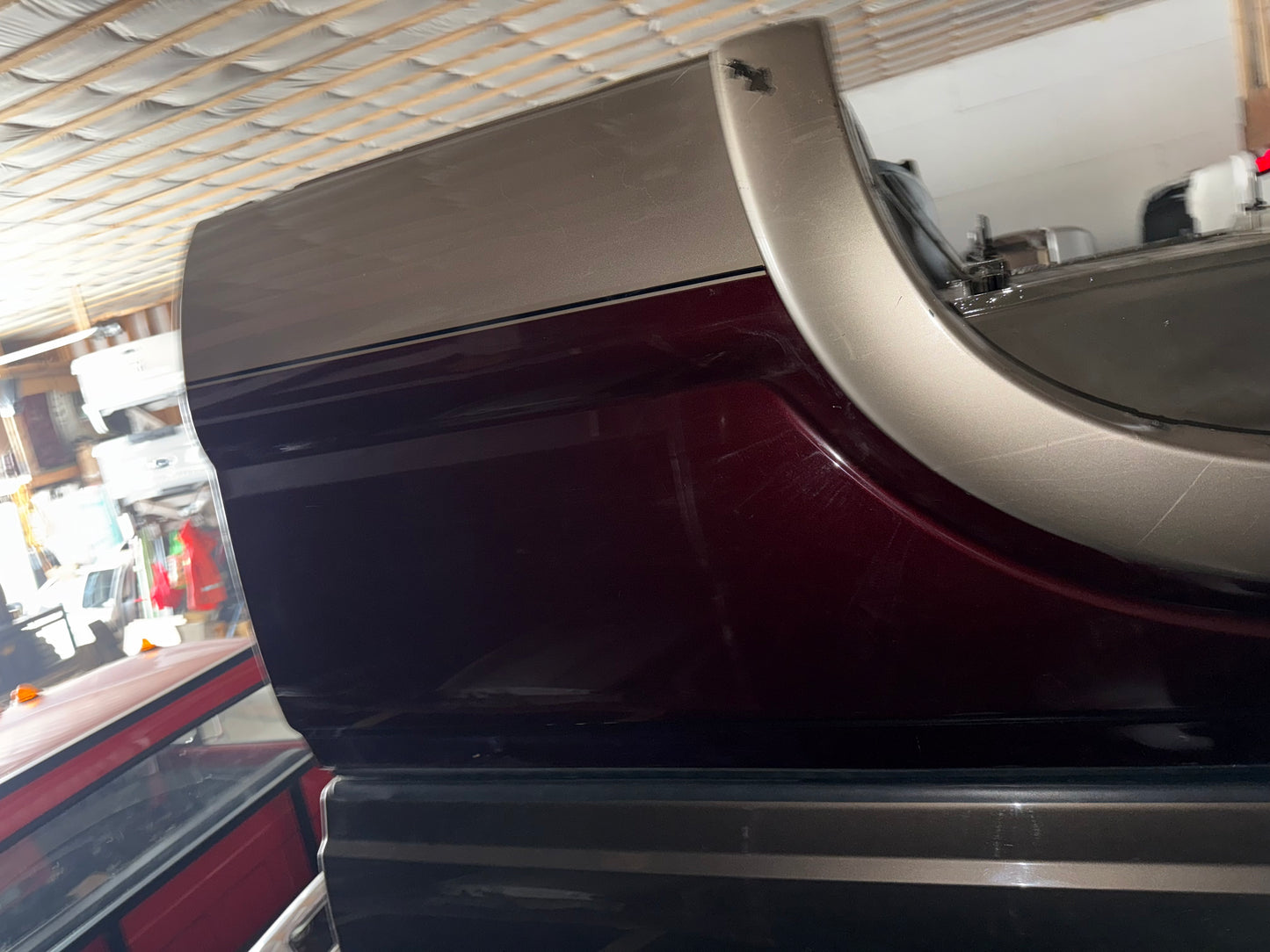 2011-2016 Ford F-250/F-350, 8ft Long Truck Box