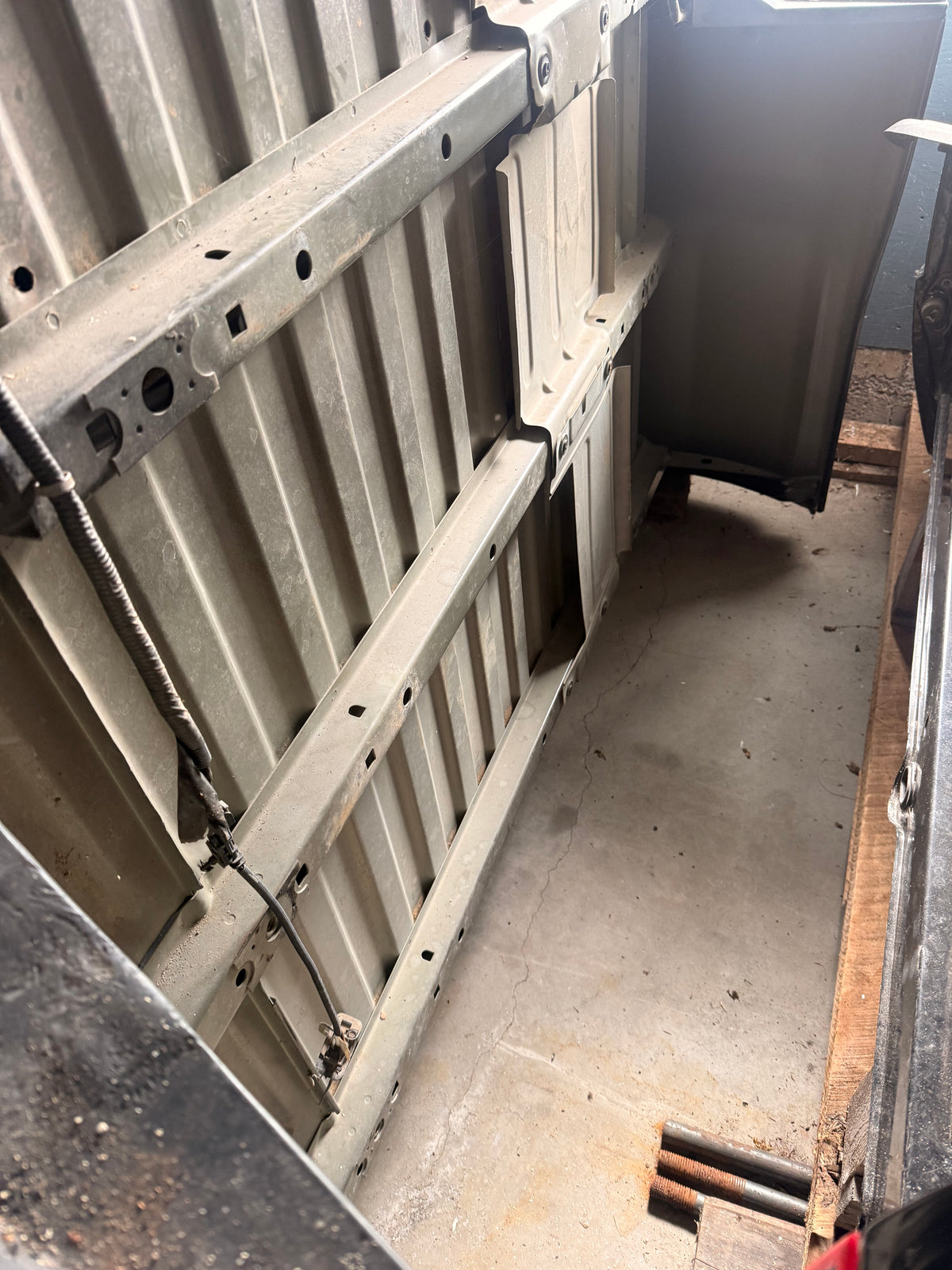 2015-2019 Chevrolet Silverado 3500HD 8’ Long Dual Rear Wheel Truck Box