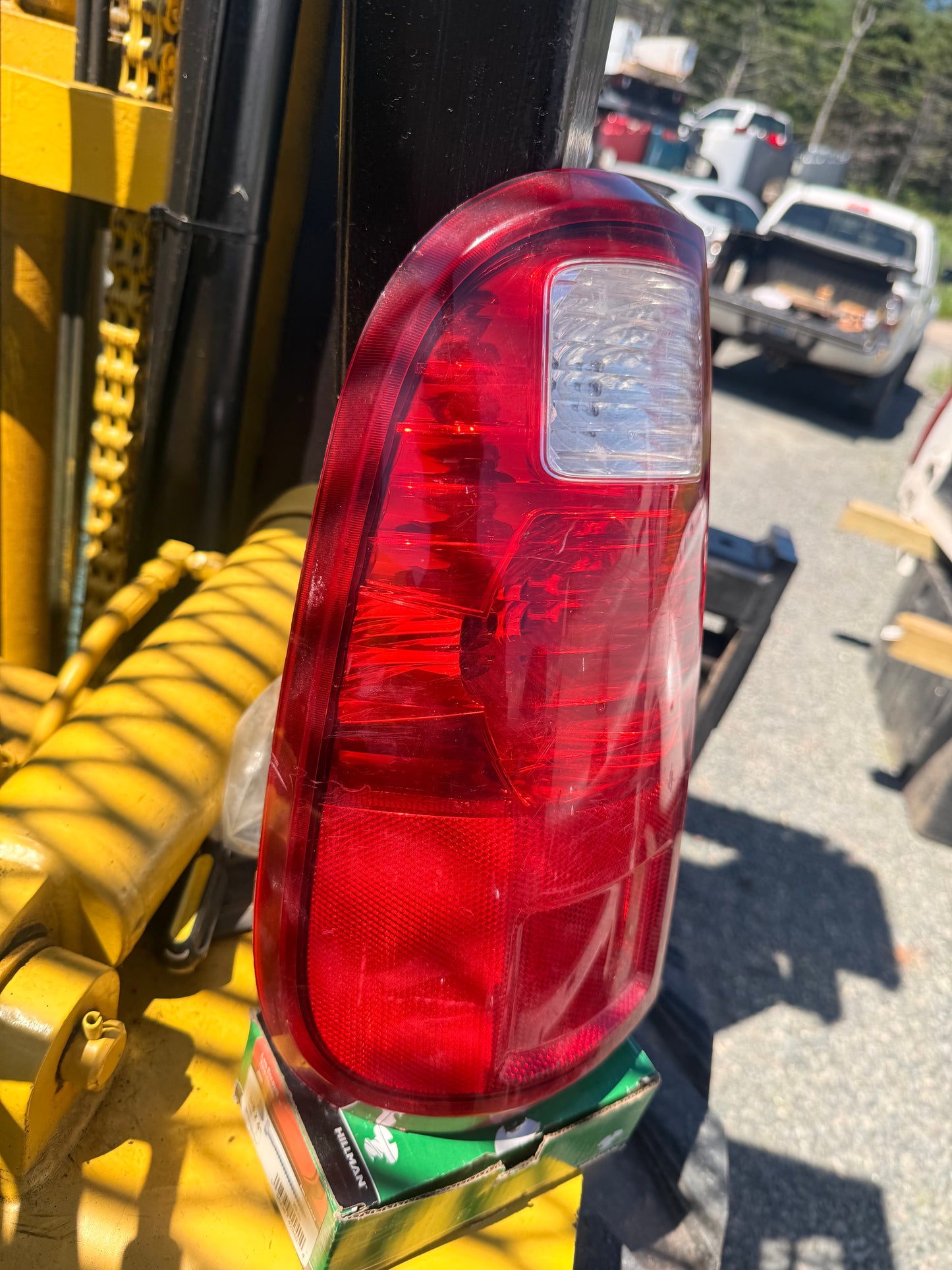 2008–2016 Ford F-250 F-350 Driver Side Tail Light