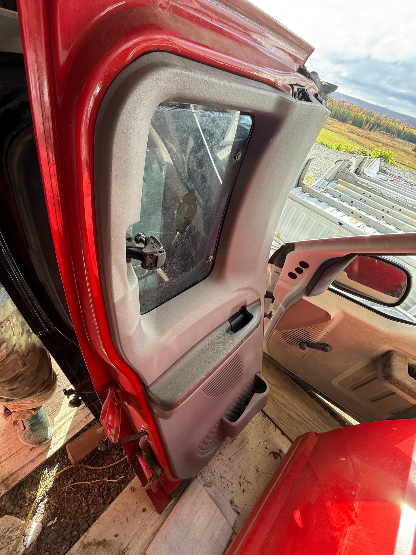 2008-2016 Ford Super Duty F-250, F-350, F-450, F-550 Extended Cab Rear LH Driver Side Door