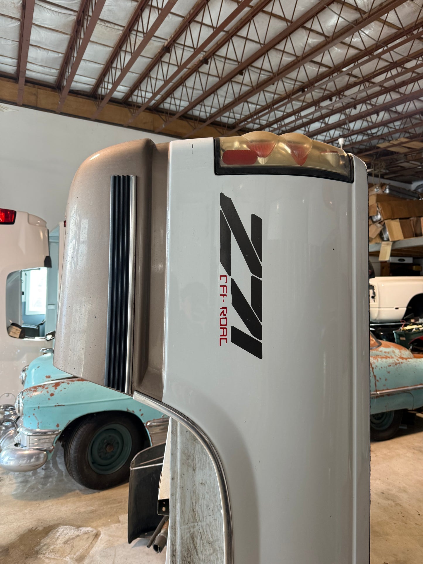 1988-1998 Chevrolet Silverado/GMC Sierra 6’6” Long Truck Box