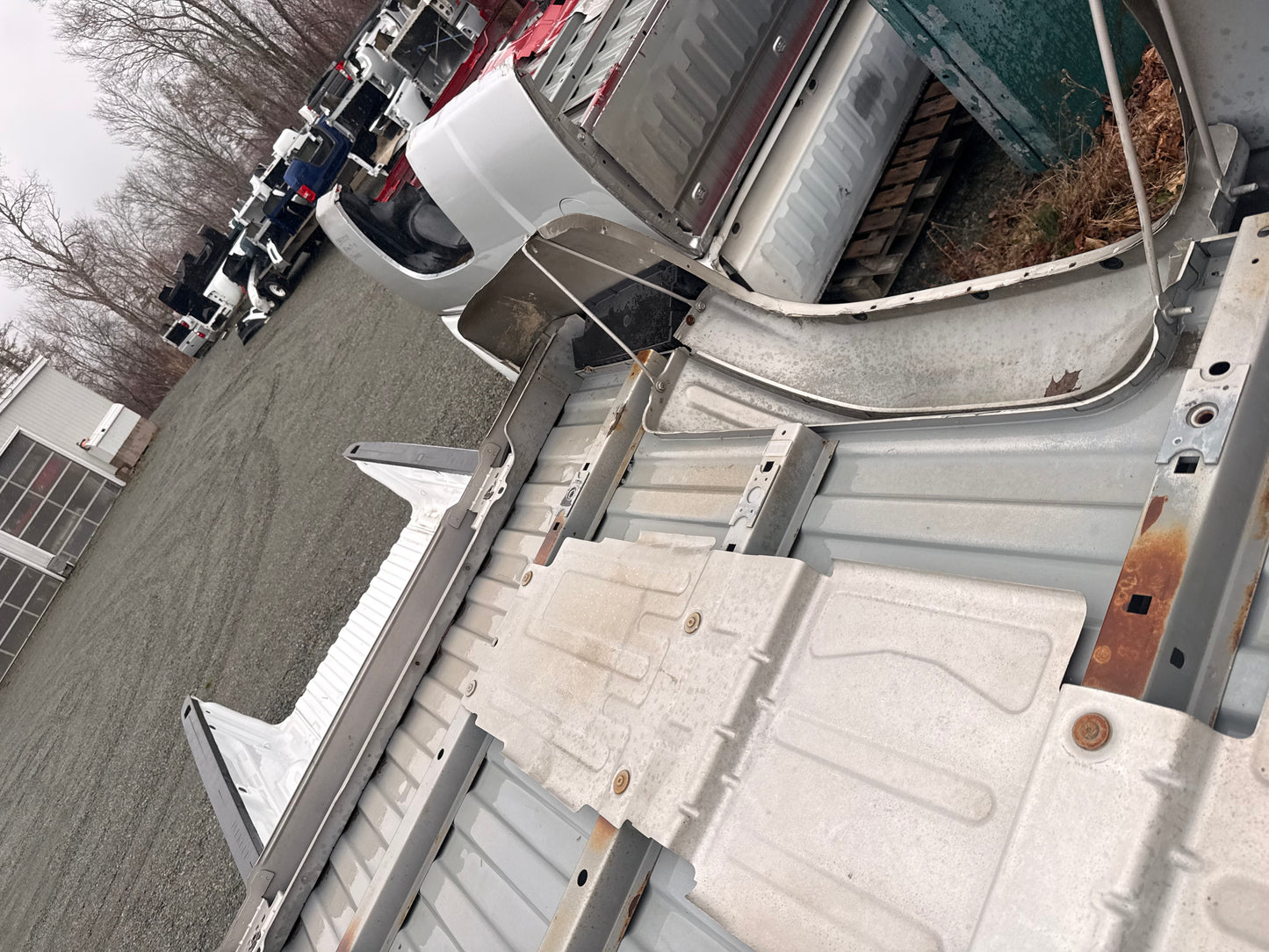 1999–2007 GMC Sierra 6'6" Standard Bed Truck Box