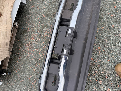 2023–2025 Ford F-250 F-350 F-450 F-550 OEM Chrome Front Bumper