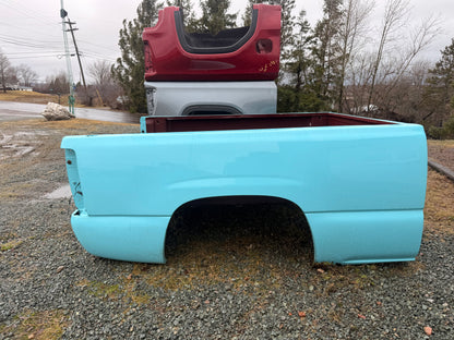 1999-2007 Chevrolet Silverado 1500 2500 3500 6’6” Standard Bed Truck Box