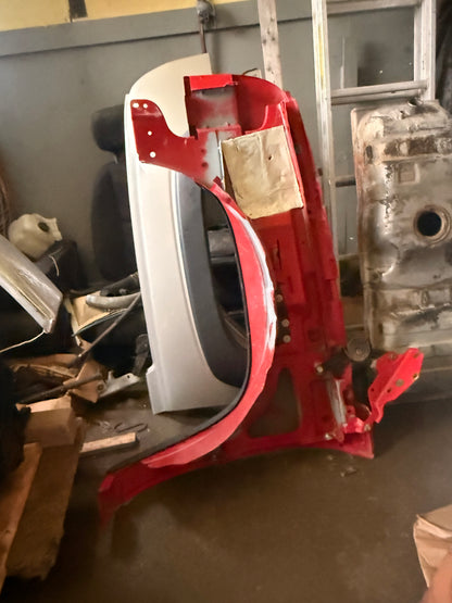 2003-2006 Chevrolet Silverado “Cat Eye” Passenger Side Fender