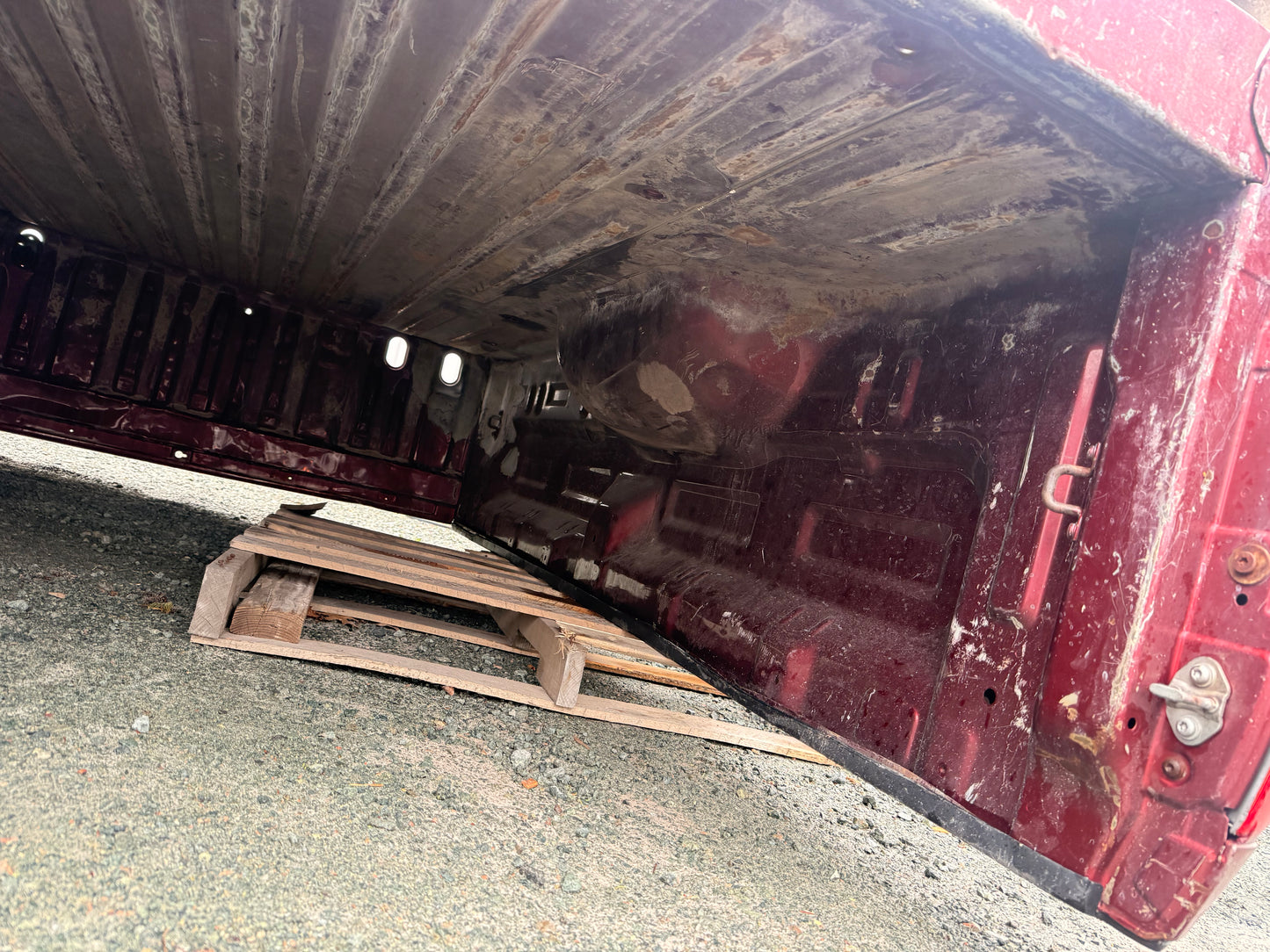2007-2013 Toyota Tundra 8ft Long Bed Truck Box