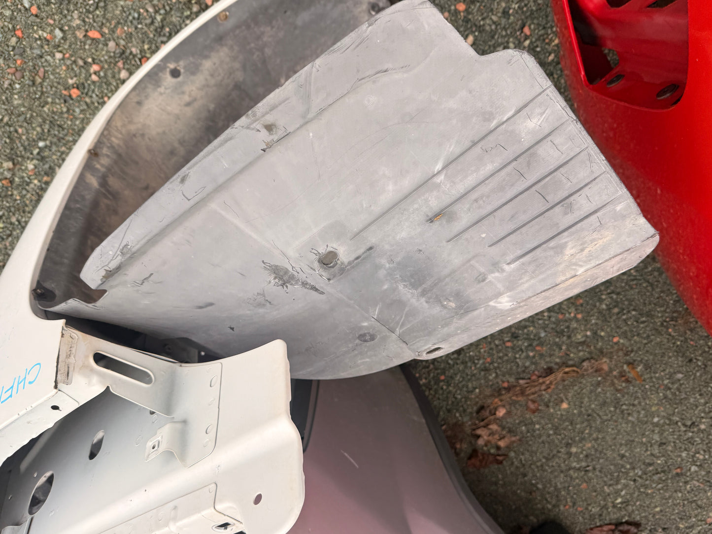 2007-2013 Chevrolet Silverado 1500 2500 3500 Driver Side Fender