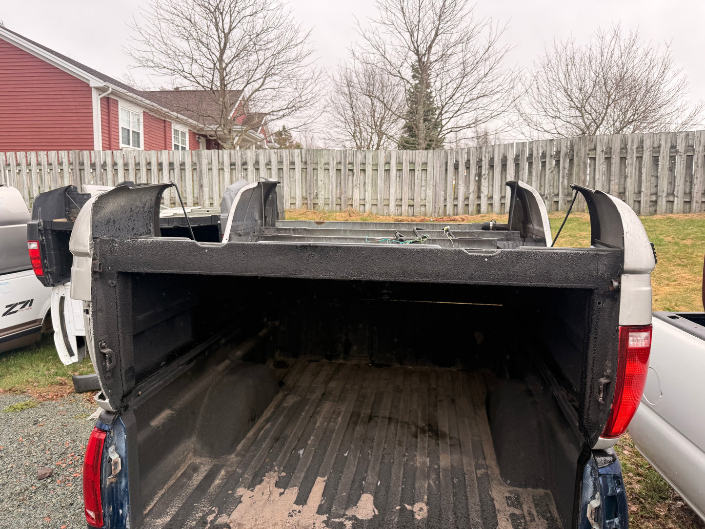 1988–1998 Chevrolet Silverado 6'6" Standard Bed Truck Box