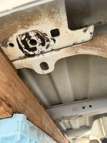 1999–2007 GMC Sierra 1500/2500/3500 8ft Long Bed Truck Box
