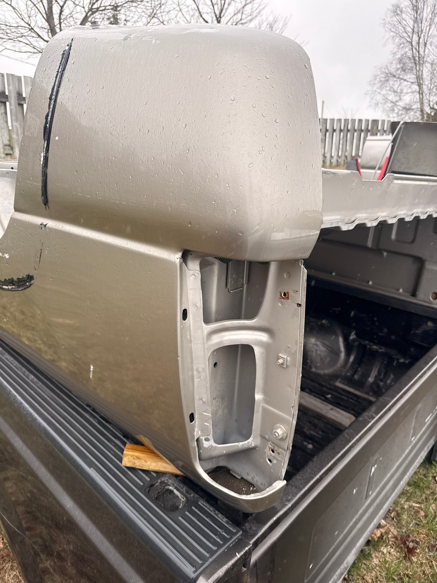 1999–2007 GMC Sierra 6'6" Standard Bed Truck Box