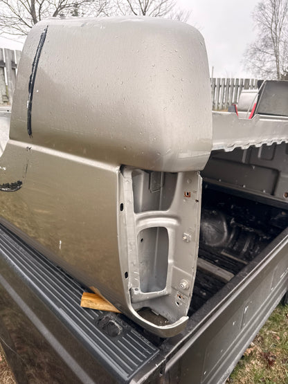 1999–2007 GMC Sierra 6'6" Standard Bed Truck Box