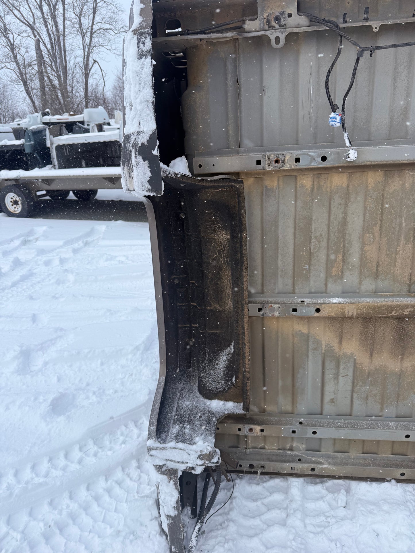 2014–2019 Chevrolet Silverado 1500/2500/3500 5’8” Truck Box