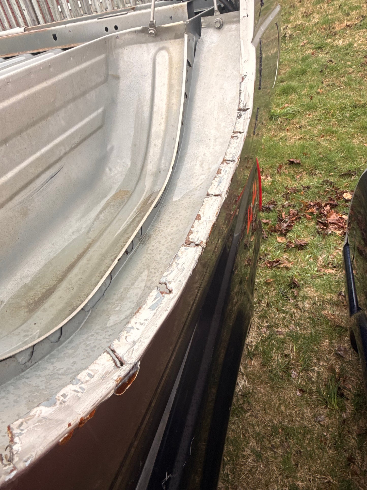 1999–2007 GMC Sierra 6'6" Standard Bed Truck Box