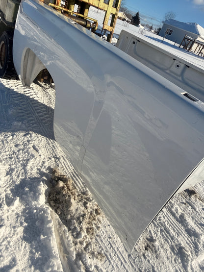 2007–2013 Chevrolet Silverado 1500/2500/3500 8ft Truck Box | White OEM Long Bed