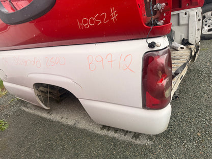1999–2007 Chevrolet Silverado 1500/2500/3500 8ft Long Bed Truck Box
