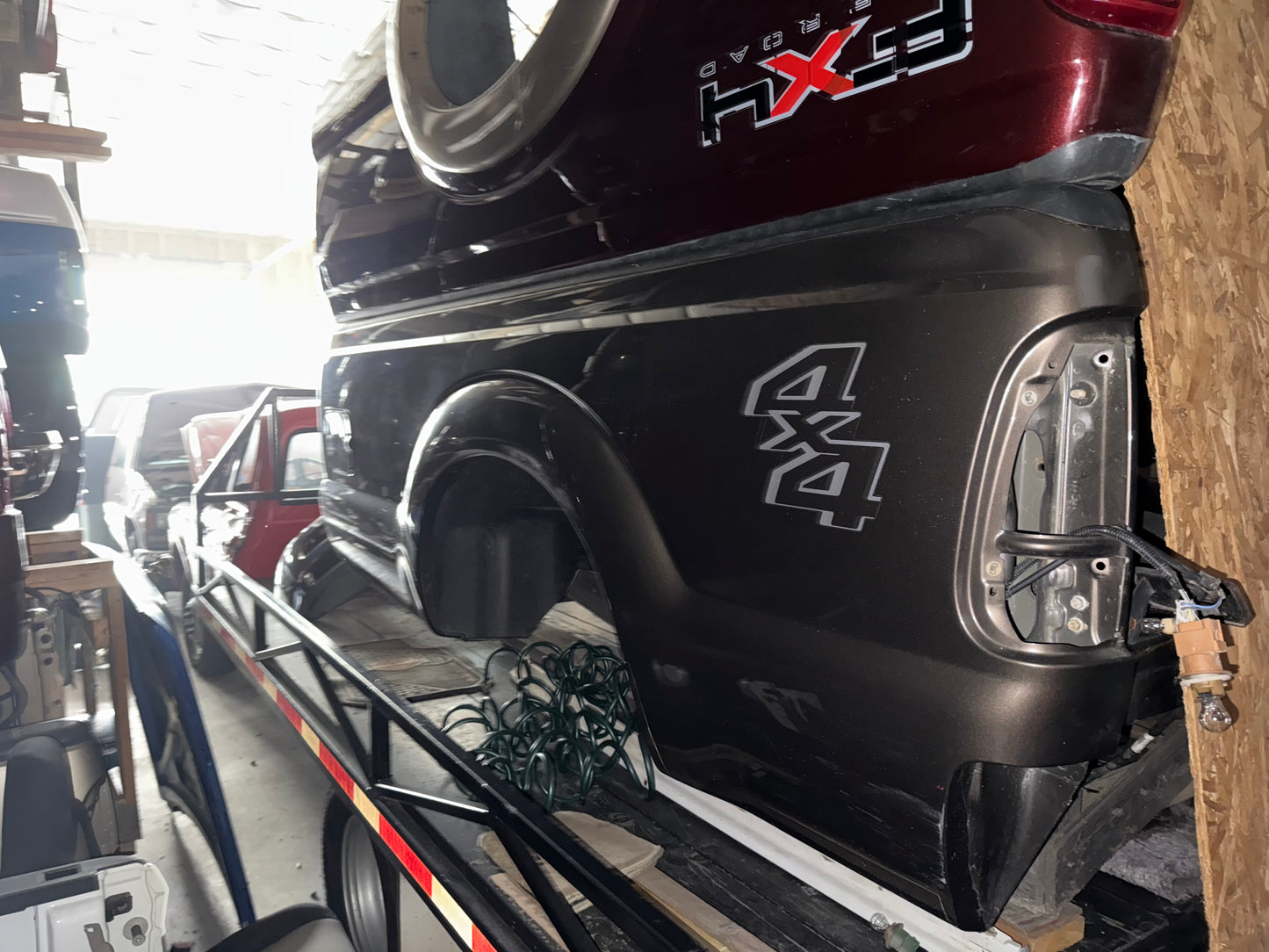 2011-2016 Ford F-250/F-350, 8ft Long Truck Box