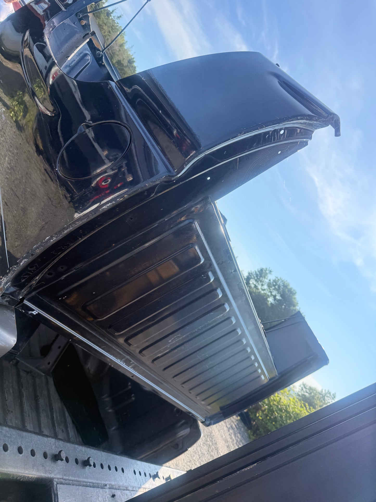 1999-2007 Chevrolet Silverado 1500 5’8” Short Bed Truck Box