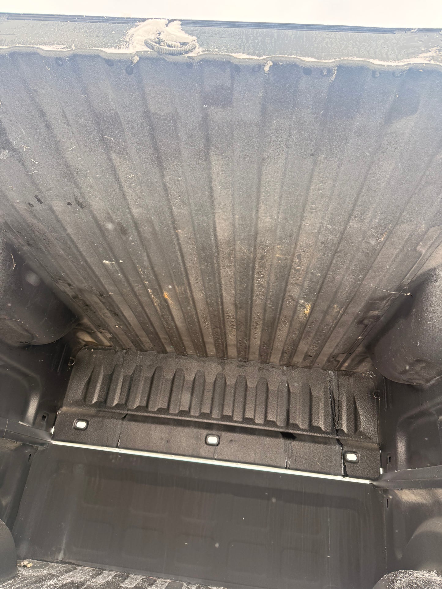 2014–2019 Chevrolet Silverado 1500/2500/3500 5’8” Truck Box | OEM Short Bed