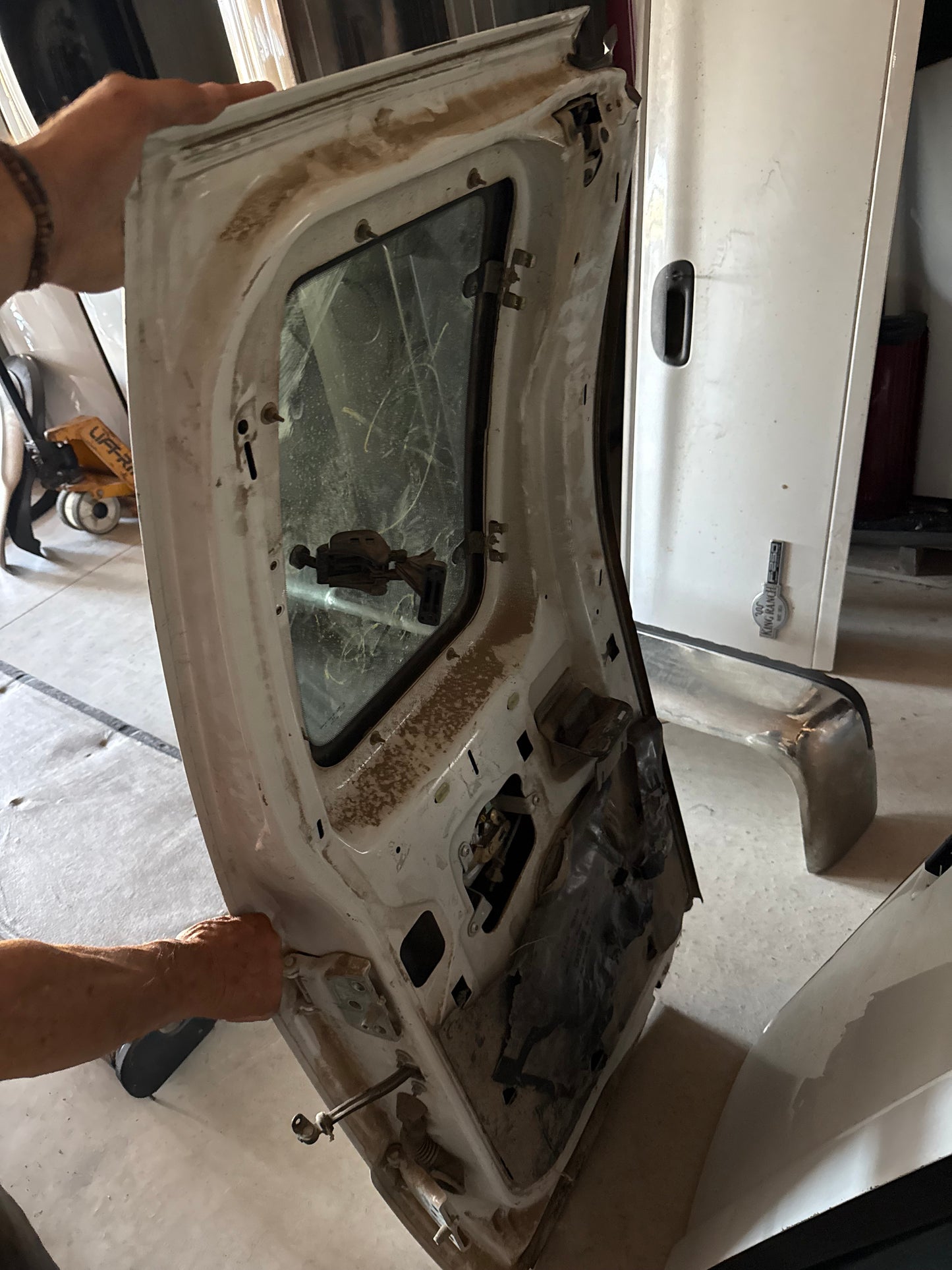 2008-2016 Ford Super Duty F-250, F-350, F-450 and F-550 Extended Cab Rear RH Passenger Side Door