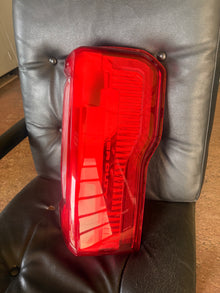2023-2026 Ford F-250 F-350 F-450 Passenger Side OEM Halogen Tail Light