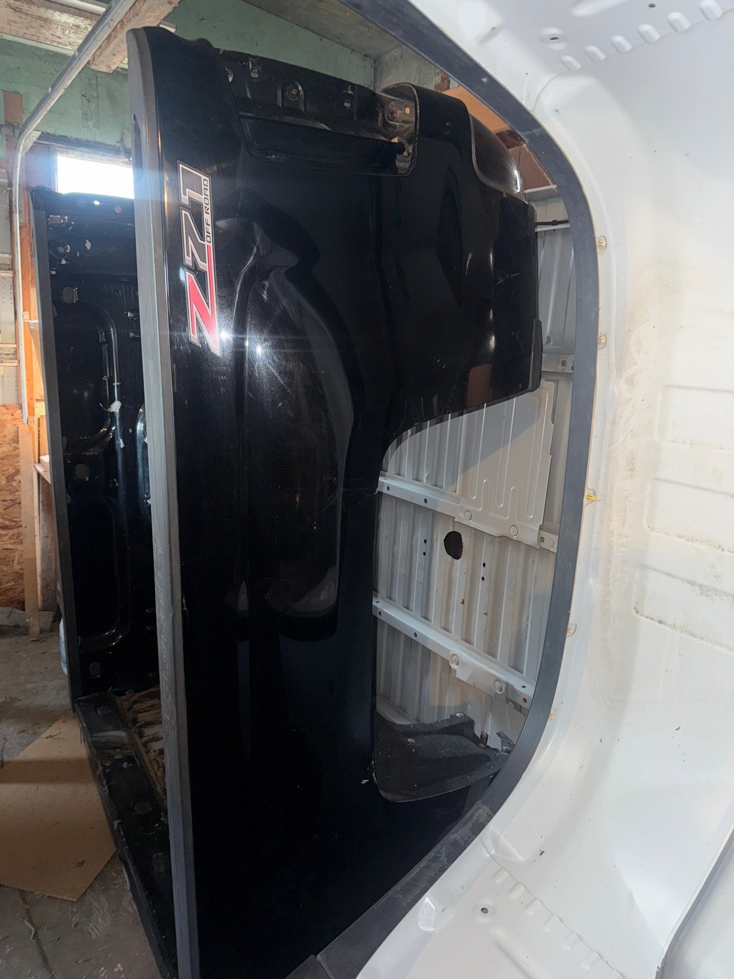 2014-2018 Chevrolet Silverado 6’6” Long Truck Box