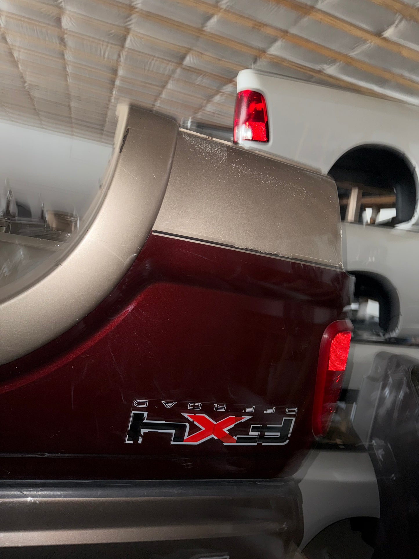 2011-2016 Ford F-250/F-350, 8ft Long Truck Box