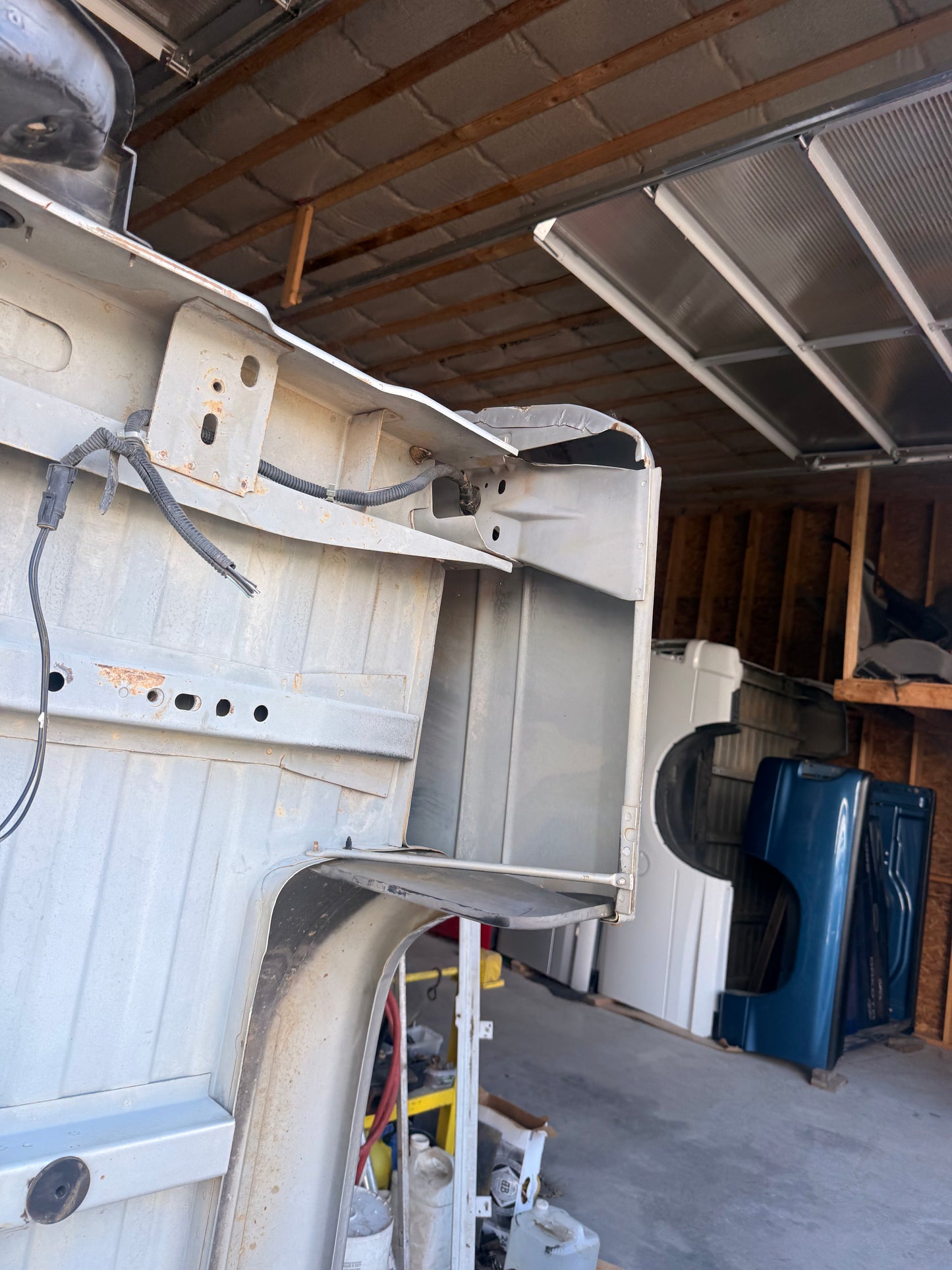 1994-2002 Dodge Ram 1500 2500 3500 6’4” Standard Bed Truck Box