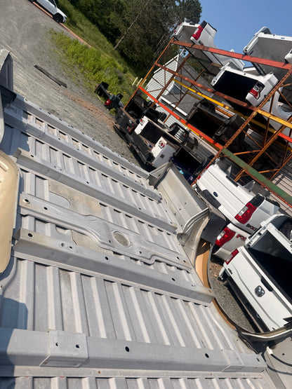 2017-2022 Ford F-350 F-450 8ft Long Bed Dual Wheel Truck Box