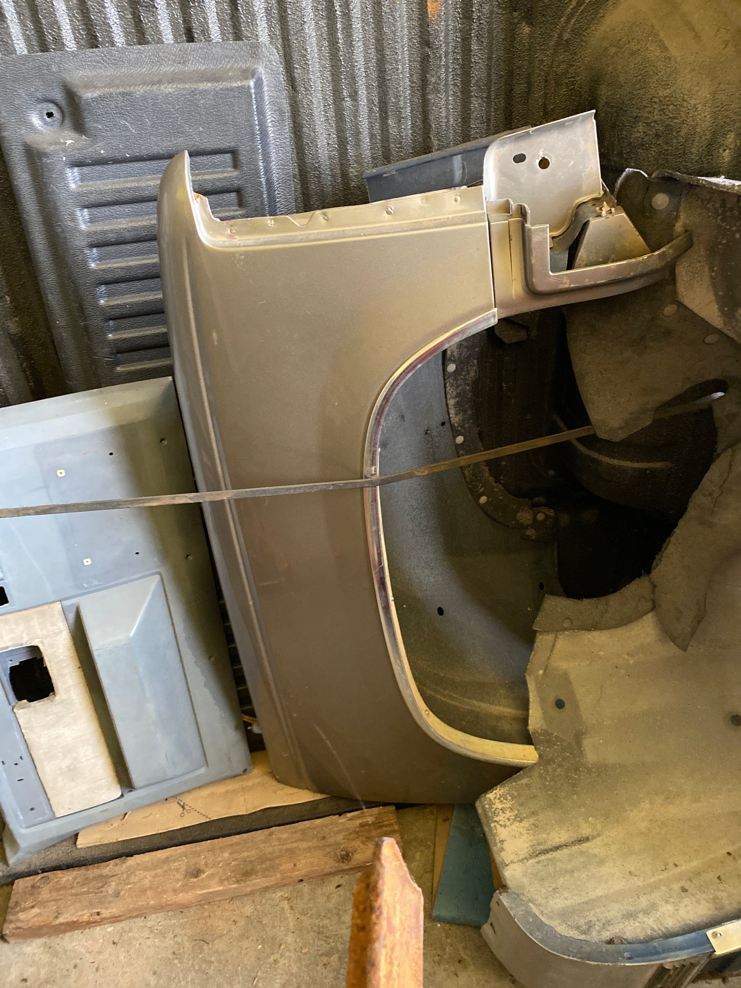 1988-1998 Chevrolet C/K 1500/2500/3500 Passenger Side Fender