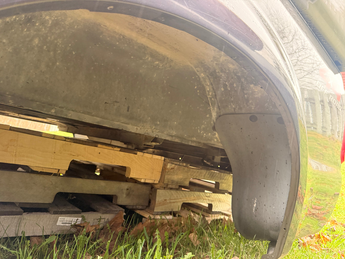 1999-2010 Ford F-250/F-350 6’9” Standard Bed Truck Box