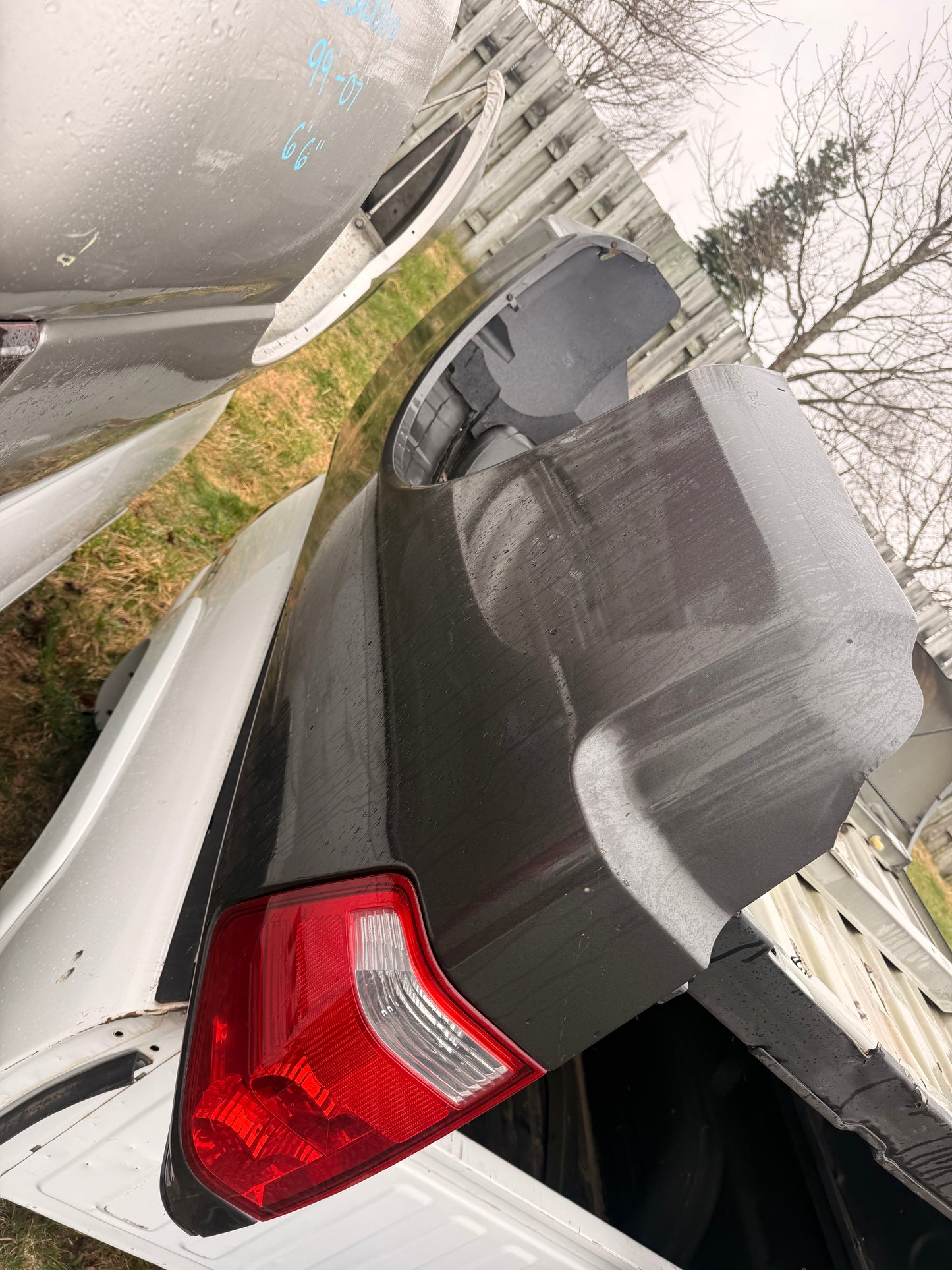 2004–2015 Nissan Titan 6'6" Standard Bed Truck Box
