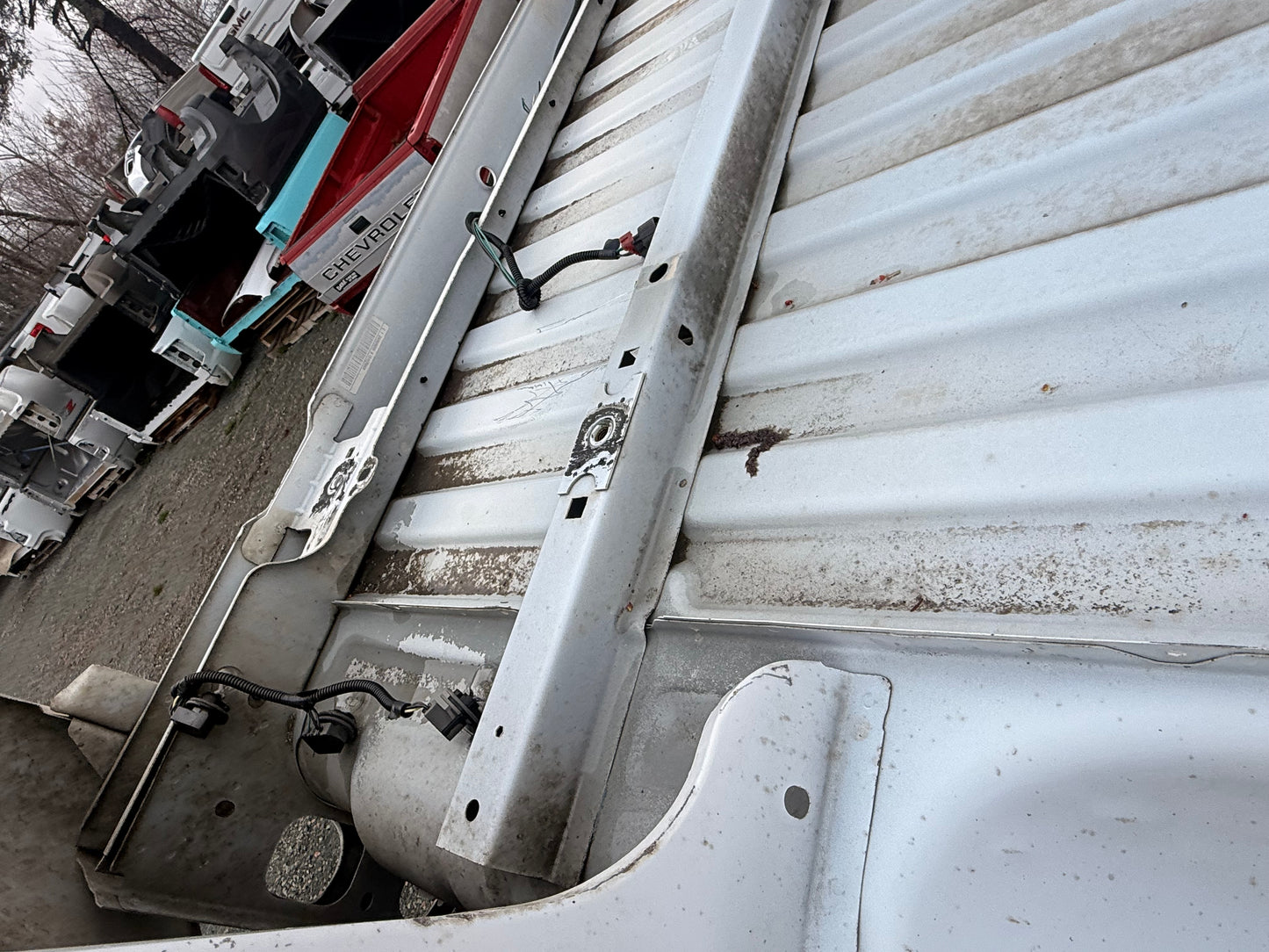 2007–2013 Chevrolet Silverado 1500 2500 3500 8ft Long Bed Truck Box
