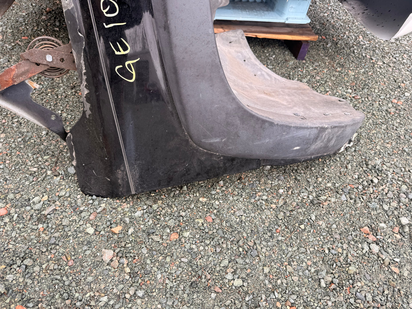 1999-2003 Chevrolet Silverado 1500 2500 3500 Passenger Side Fender