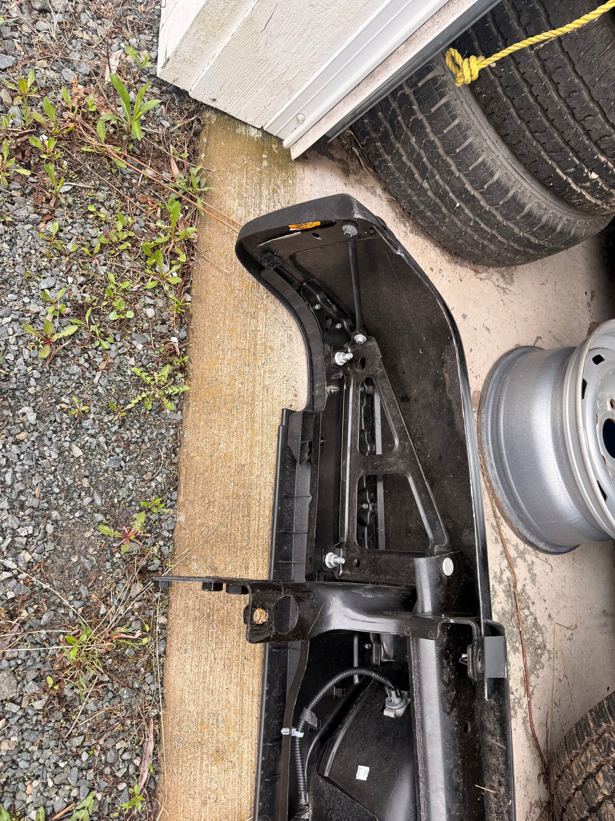 2007-2013 GMC Sierra OEM Chrome Rear Bumper