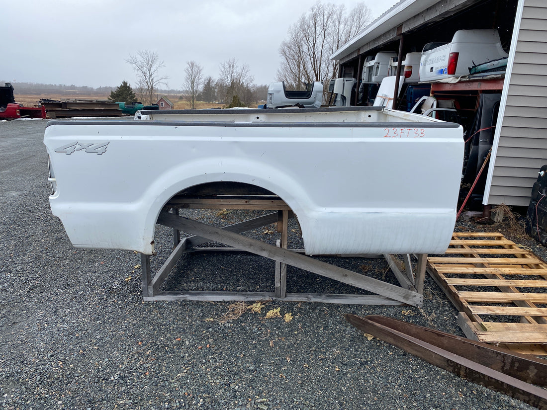 1999-2010 Ford F-250/F-350, 8ft Long Truck Box