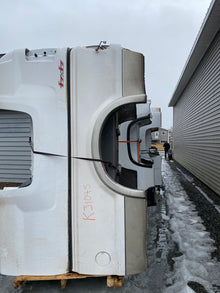 1999-2010 Ford F-250/F-350, 8ft Long Truck Box