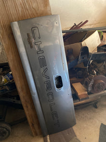 1999-2007 Chevrolet Silverado 1500/2500/3500 Tailgate