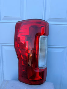 2017–2022 Ford F-250 F-350 F-450 OEM Halogen Driver Side Tail Light