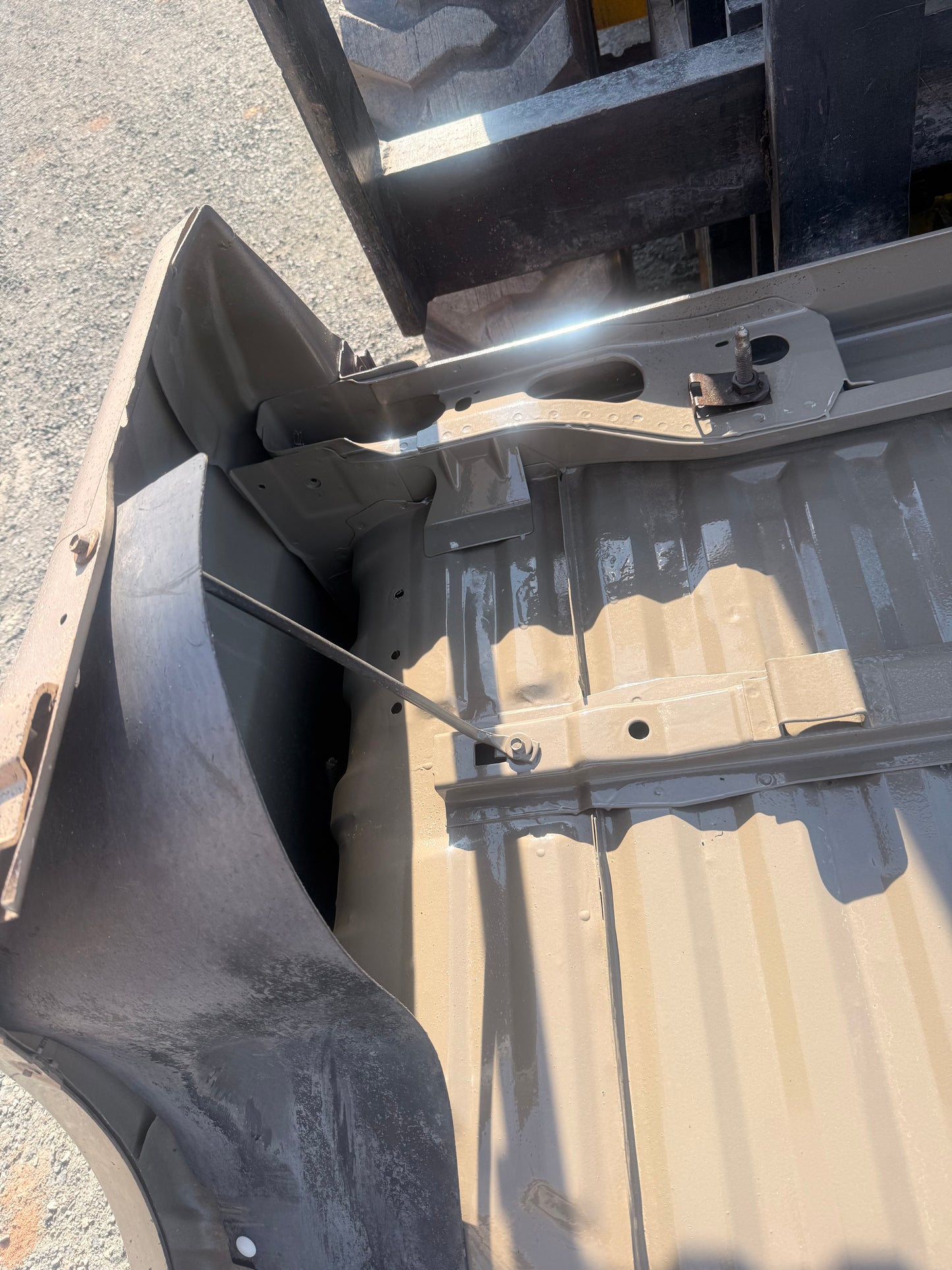 2011-2016 Ford F-250/F-350, 8ft Long Truck Box