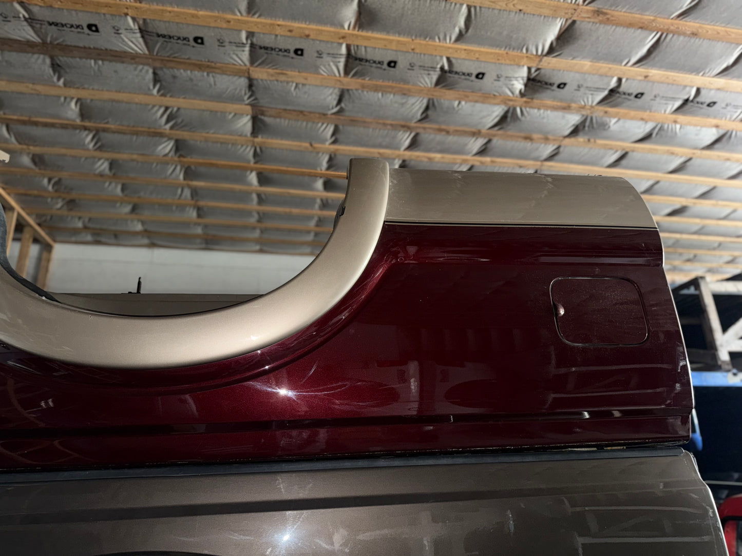 2011-2016 Ford F-250/F-350, 8ft Long Truck Box