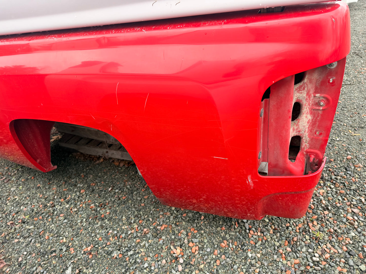 2007–2013 Chevrolet Silverado 1500 2500 3500 8ft Long Bed Truck Box