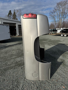 1999-2007 Chevrolet Silverado / GMC Sierra 1500/2500/3500 6’6” Long Truck Box