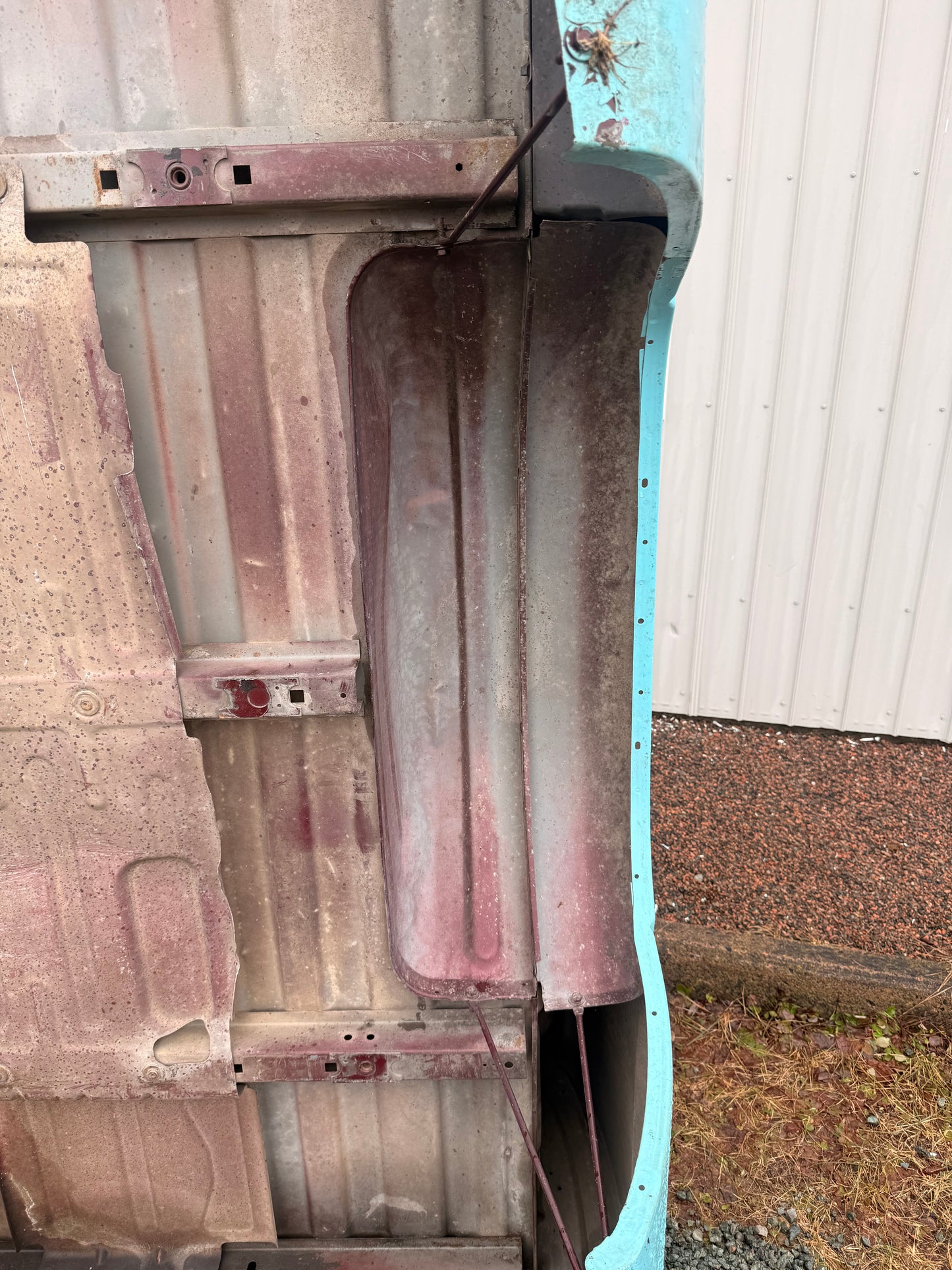 1999-2007 Chevrolet Silverado 1500 2500 3500 6’6” Standard Bed Truck Box