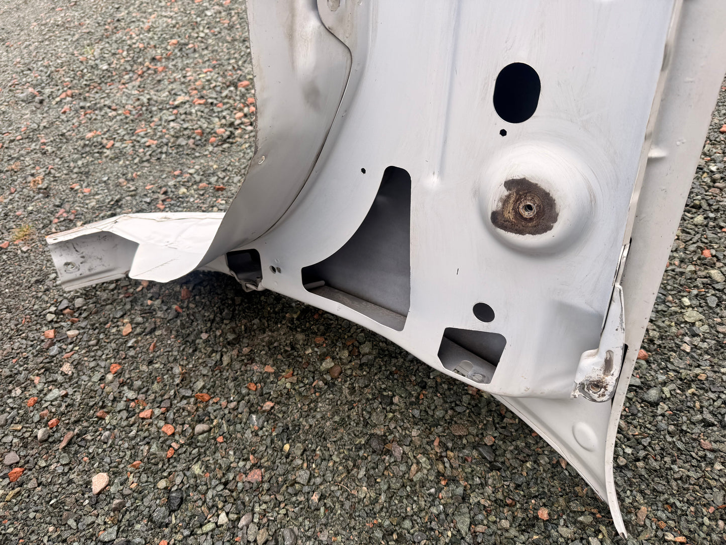 2007-2013 Chevrolet Silverado 1500 2500 3500 Passenger Side Fender
