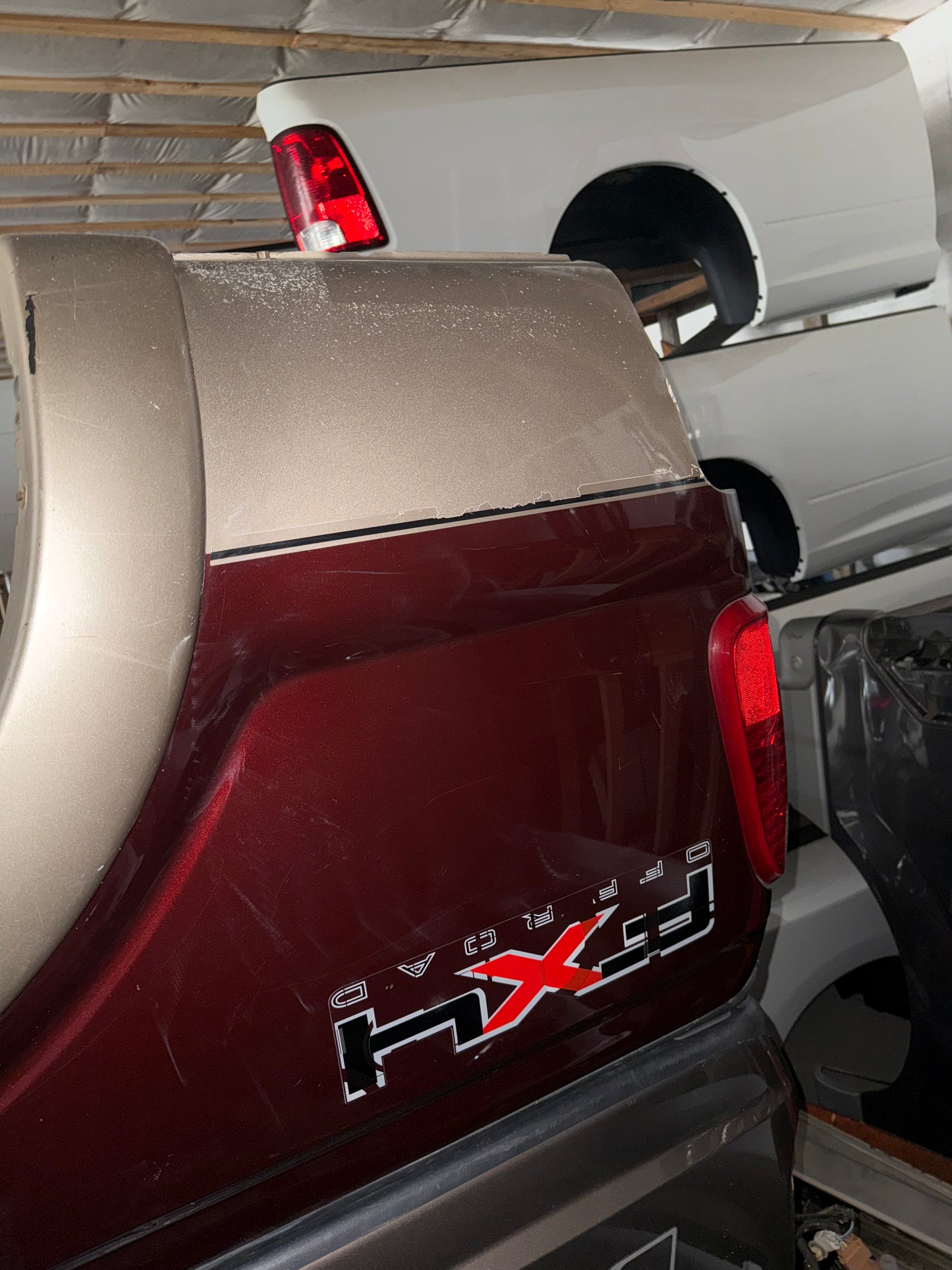 2011-2016 Ford F-250/F-350, 8ft Long Truck Box