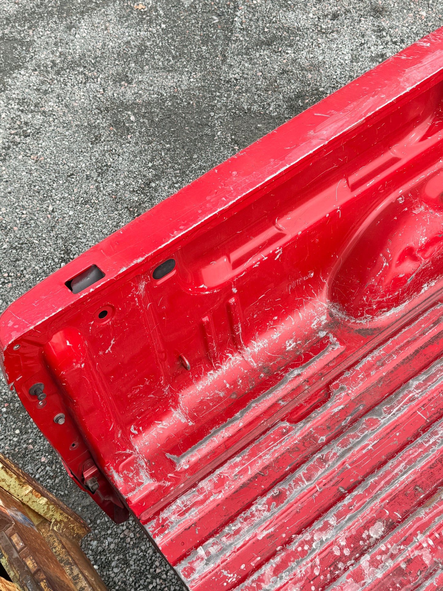 2007–2013 Chevrolet Silverado 1500/2500/3500 8ft Truck Box