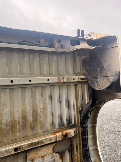 2011–2016 Ford F-250/F-350 6'9" Standard Bed Truck Box