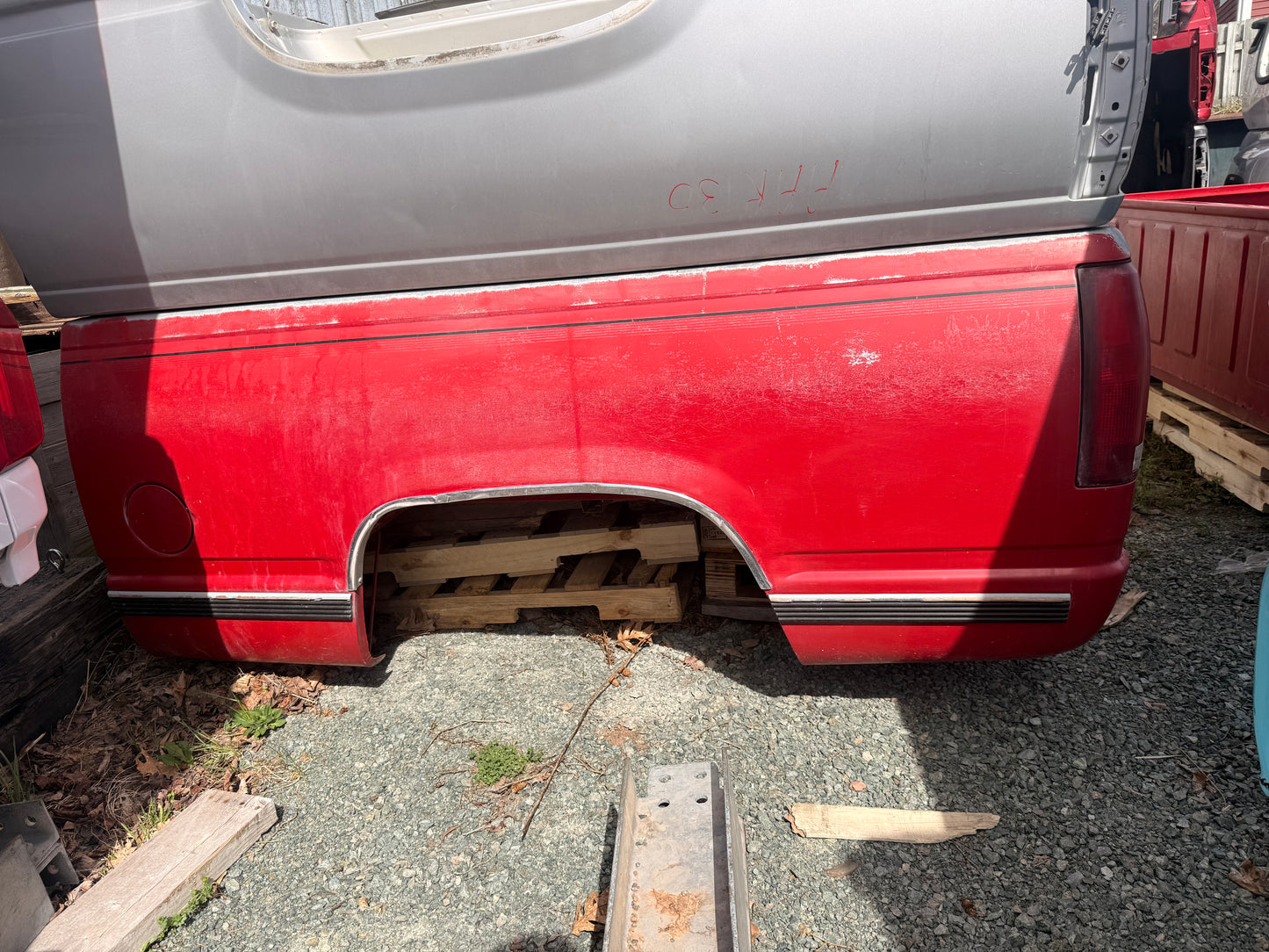 1988–1998 Chevrolet Silverado 1500 2500 3500 6'6" Standard Bed Truck Box