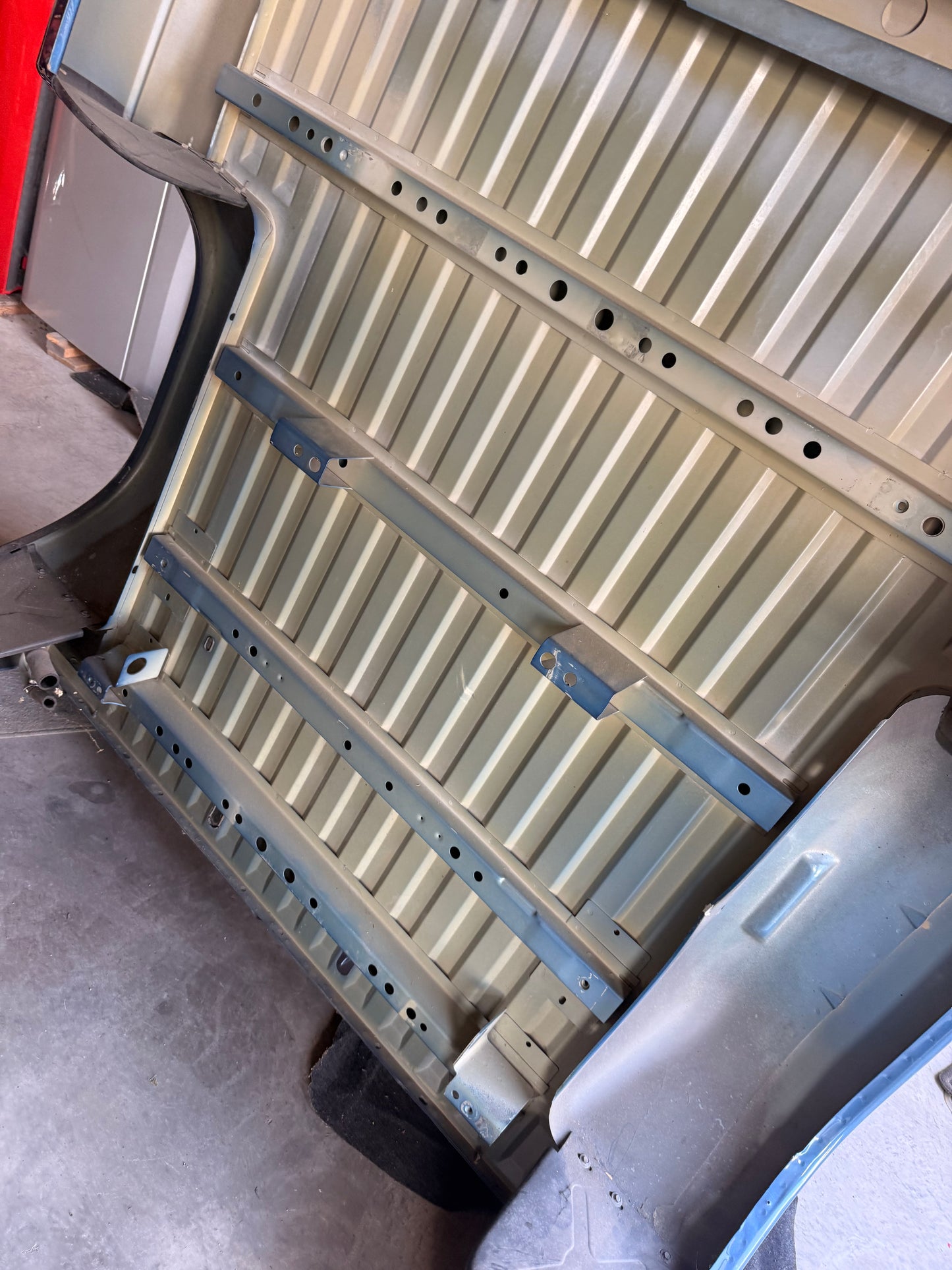1997-2004 Dodge Dakota 6ft Short Bed Truck Box
